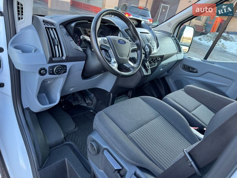 Минивэн Ford Transit 2020 в Ирпене