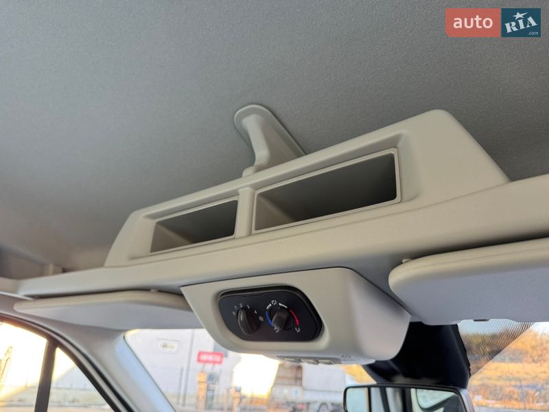 Минивэн Ford Transit 2020 в Ирпене