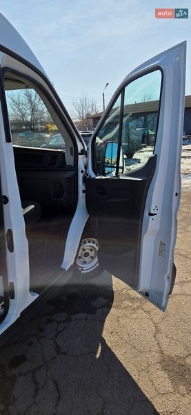 Мікроавтобус вантажний (до 3,5т) Ford Transit 2020 в Києві