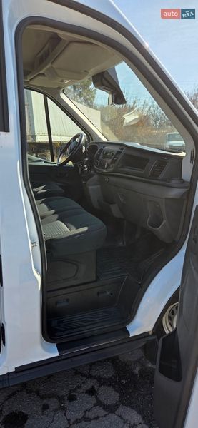 Мікроавтобус вантажний (до 3,5т) Ford Transit 2020 в Києві