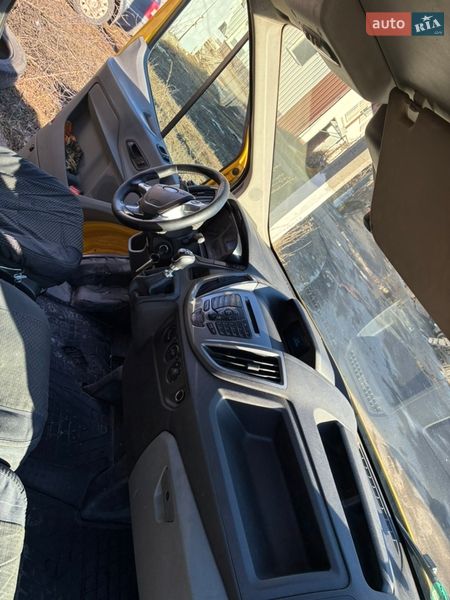 Грузовой фургон Ford Transit 2015 в Харькове