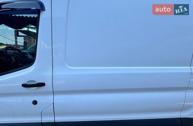 Грузовой фургон Ford Transit 2017 в Полтаве