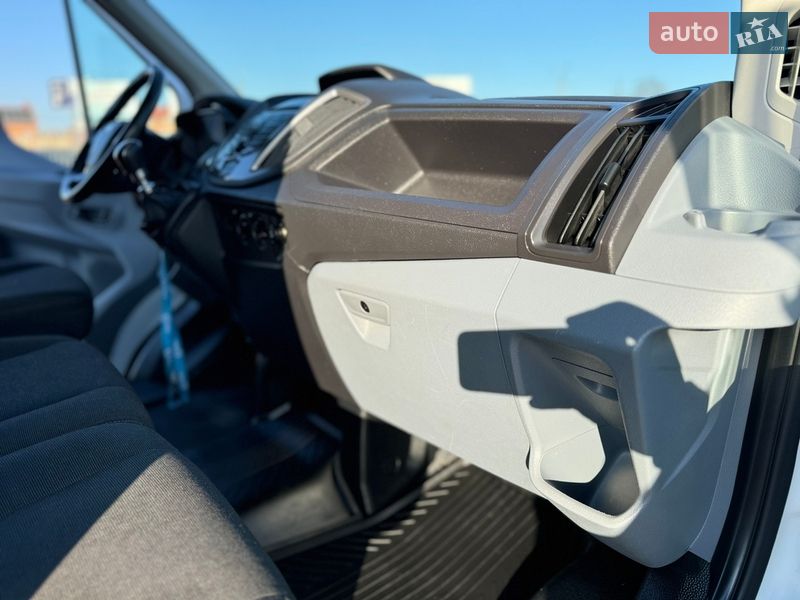 Вантажний фургон Ford Transit 2019 в Києві фото 73 Вантажний фургон Ford Transit 2019 в Києві