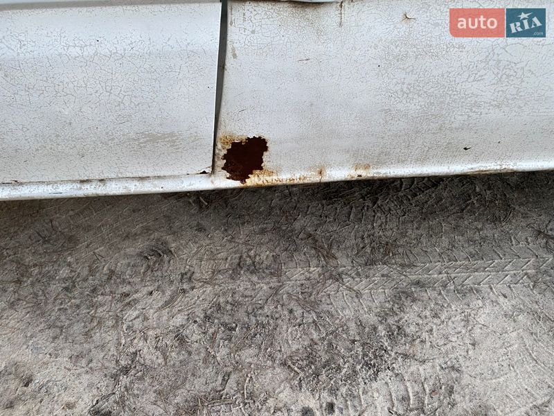 Грузопассажирский фургон Ford Transit 2006 в Ирпене