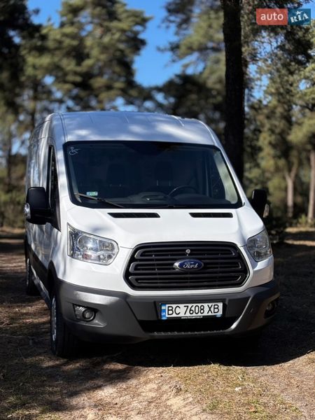 Грузовой фургон Ford Transit 2015 в Шептицькому