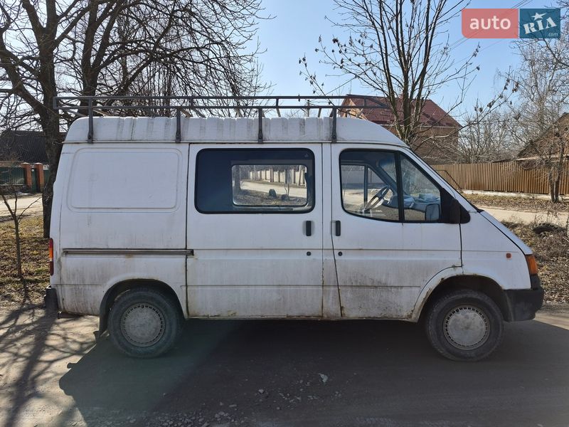 Грузопассажирский фургон Ford Transit 1991 в Виннице