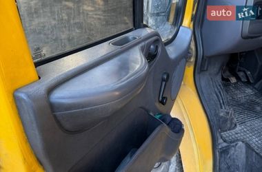 Микроавтобус грузовой (до 3,5т) Ford Transit 2001 в Обухове