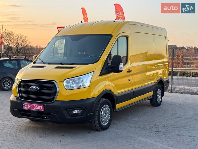 Вантажний фургон Ford Transit 2021 в Ірпені