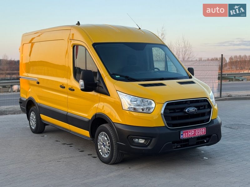 Вантажний фургон Ford Transit 2021 в Ірпені