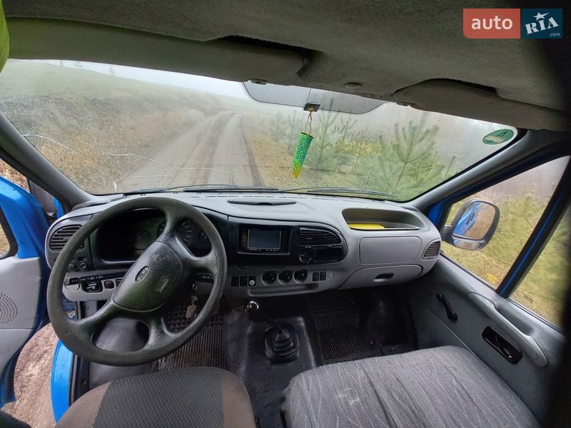 Грузовой фургон Ford Transit 1989 в Ромнах