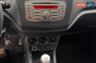 Вантажний фургон Ford Transit 2013 в Снятині
