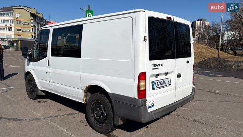Вантажопасажирський фургон Ford Transit 2007 в Києві