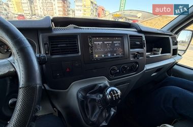 Вантажопасажирський фургон Ford Transit 2007 в Києві
