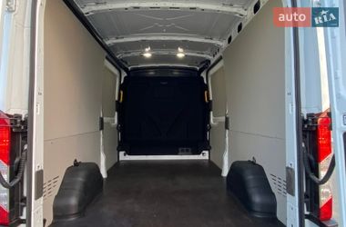 Вантажний фургон Ford Transit 2022 в Ірпені