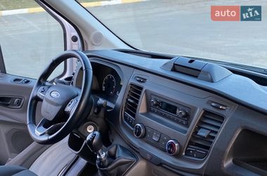 Вантажний фургон Ford Transit 2022 в Ірпені