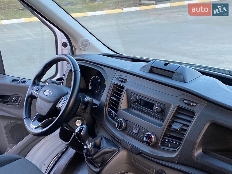 Вантажний фургон Ford Transit 2022 в Ірпені