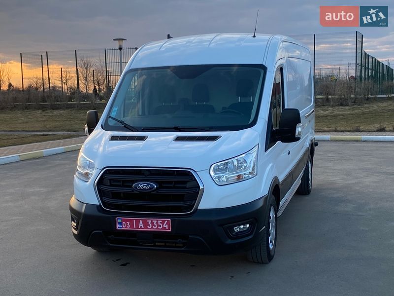 Вантажний фургон Ford Transit 2022 в Ірпені