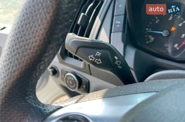 Грузовой фургон Ford Transit 2016 в Киеве