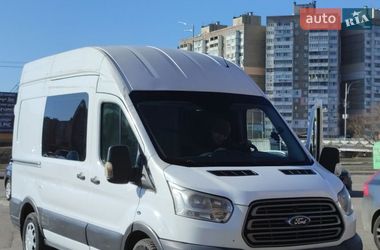 Вантажний фургон Ford Transit 2017 в Києві