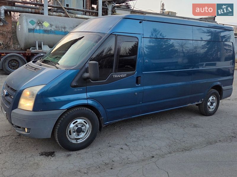 Грузовой фургон Ford Transit 2006 в Виннице фото 6 Грузовой фургон Ford Transit 2006 в Виннице