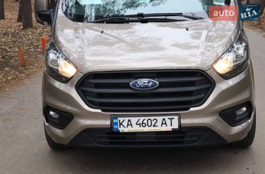 Микроавтобус грузовой (до 3,5т) Ford Transit 2020 в Киеве