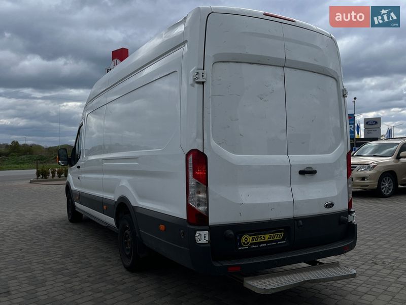 Вантажний фургон Ford Transit 2019 в Мукачевому