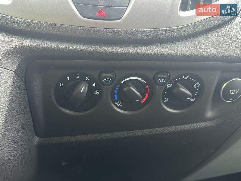 Вантажний фургон Ford Transit 2017 в Почаєві фото 8 Вантажний фургон Ford Transit 2017 в Почаєві