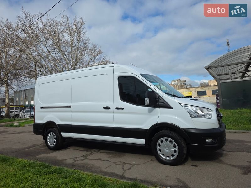 Ford Transit 2022