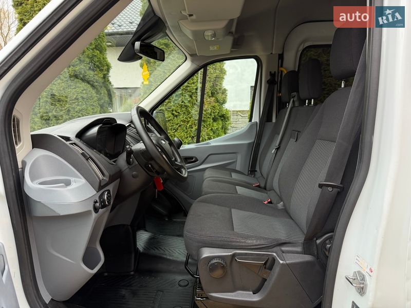 Минивэн Ford Transit 2017 в Радивилове