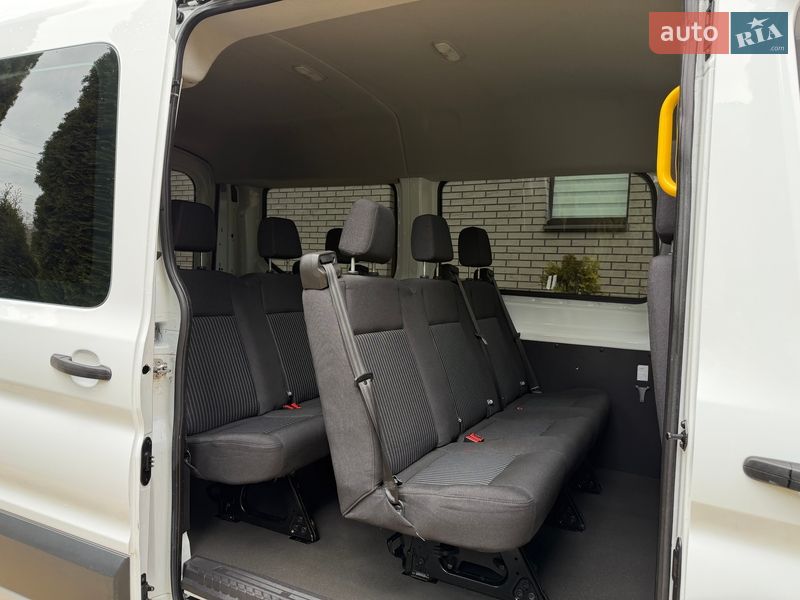 Минивэн Ford Transit 2017 в Радивилове