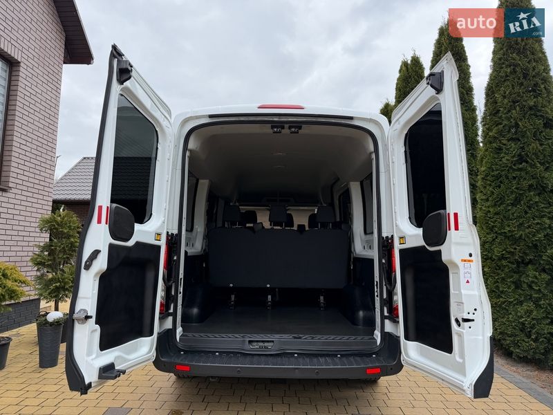 Минивэн Ford Transit 2017 в Радивилове