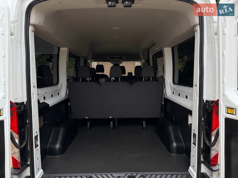 Минивэн Ford Transit 2017 в Радивилове