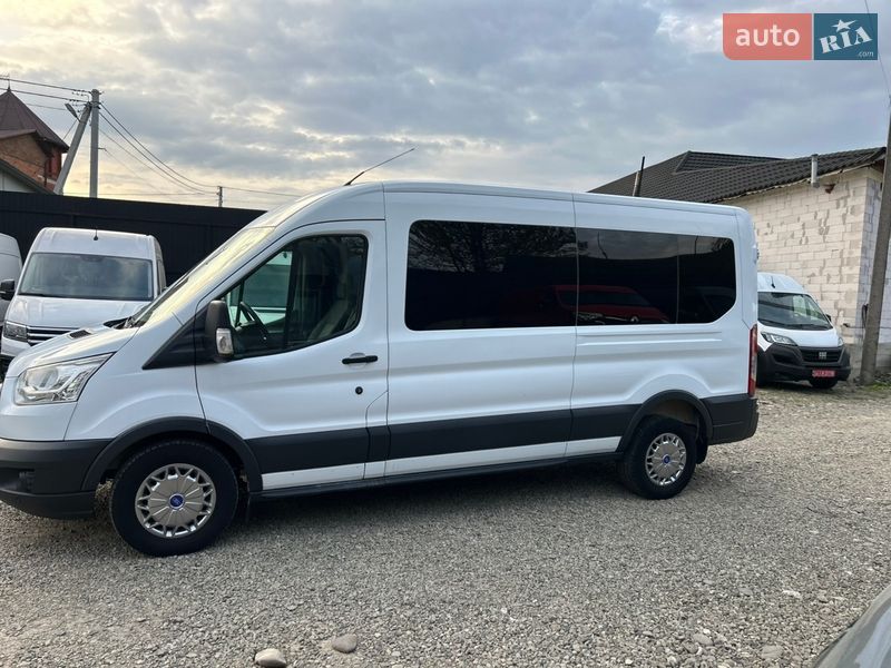 Микроавтобус Ford Transit 2015 в Хусте