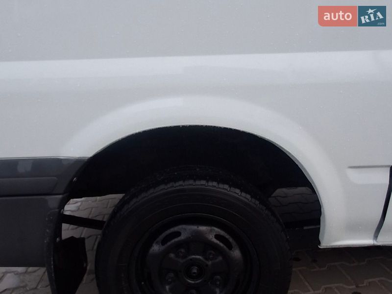 Вантажний фургон Ford Transit 2011 в Ставищі