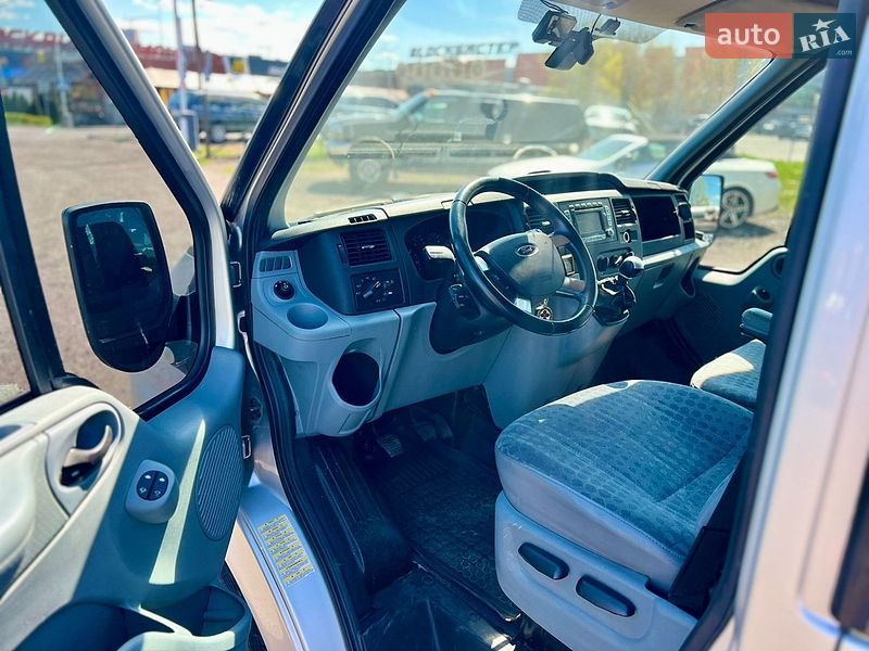 Мінівен Ford Transit 2011 в Києві
