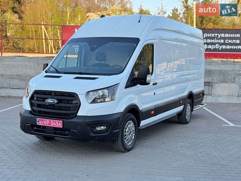 Грузовой фургон Ford Transit 2023 в Ирпене