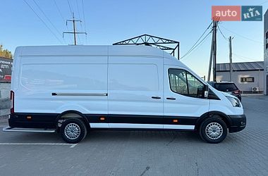 Грузовой фургон Ford Transit 2023 в Ирпене