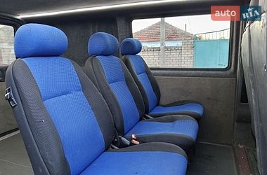 Вантажопасажирський фургон Ford Transit 2002 в Миколаєві