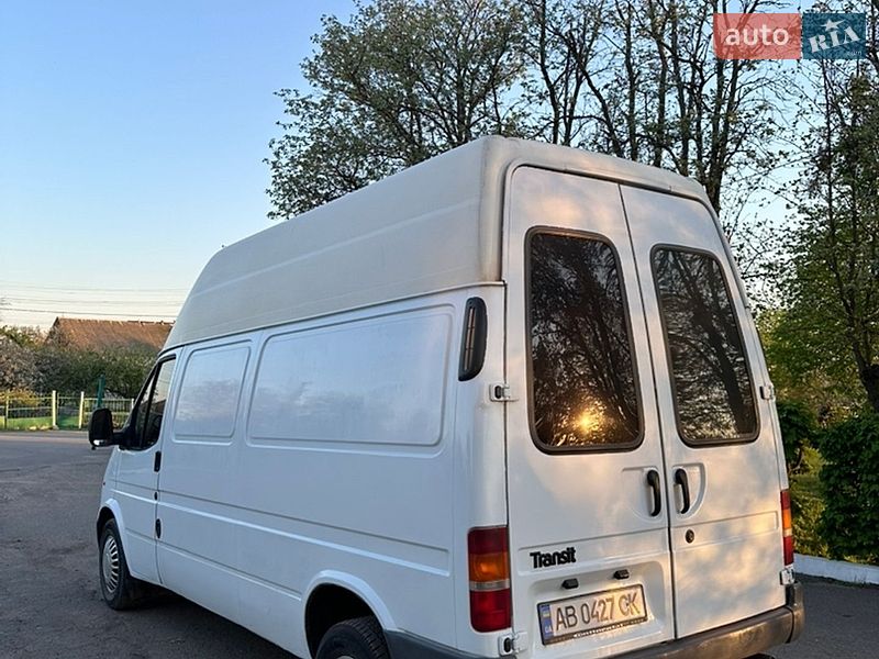 Вантажний фургон Ford Transit 1998 в Тульчині