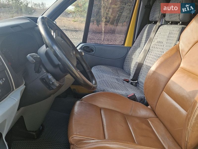 Вантажний фургон Ford Transit 2013 в Павлограді