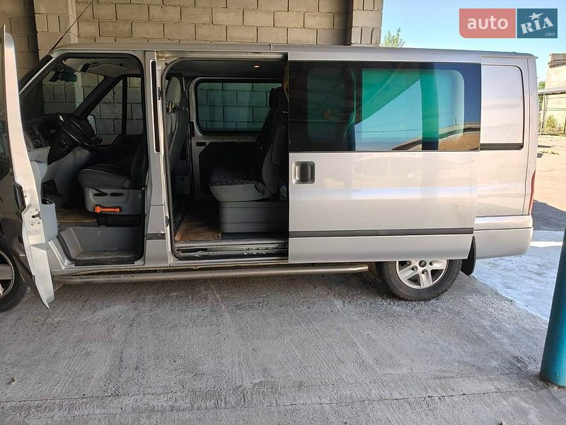 Минивэн Ford Transit 2012 в Сарнах