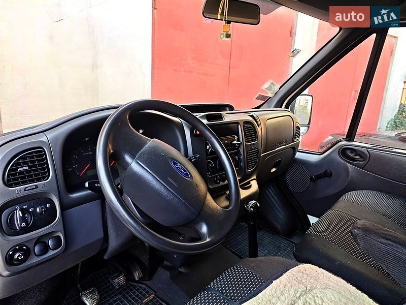 Другие грузовики Ford Transit 2005 в Одессе