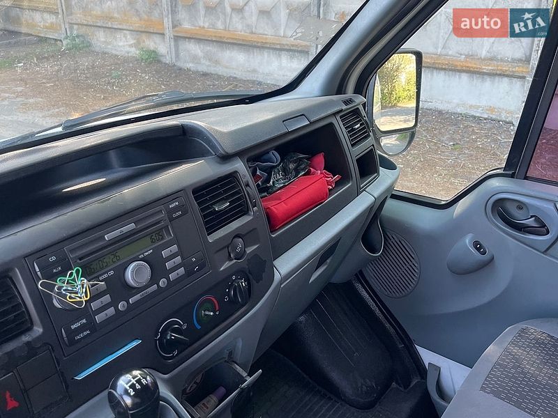 Вантажний фургон Ford Transit 2008 в Києві