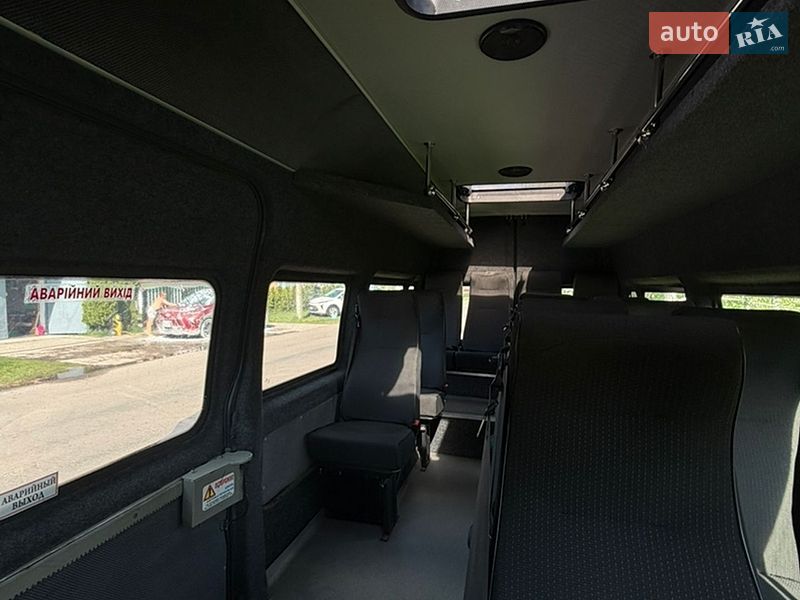 Микроавтобус Ford Transit 2005 в Диканьке