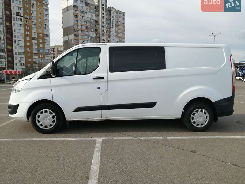 Вантажний фургон Ford Transit 2017 в Києві