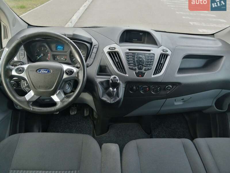 Вантажний фургон Ford Transit 2017 в Києві