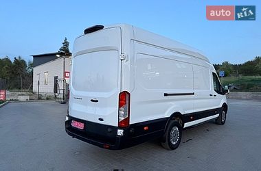 Вантажний фургон Ford Transit 2021 в Бучі