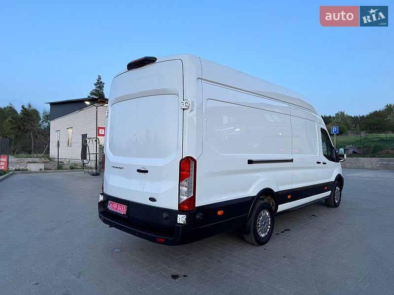 Вантажний фургон Ford Transit 2021 в Бучі