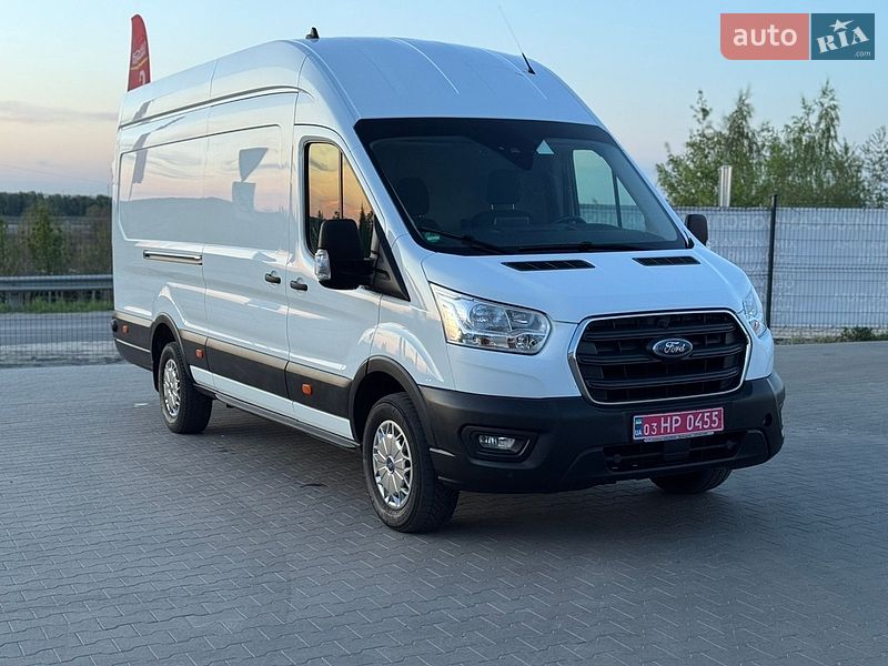 Вантажний фургон Ford Transit 2021 в Бучі
