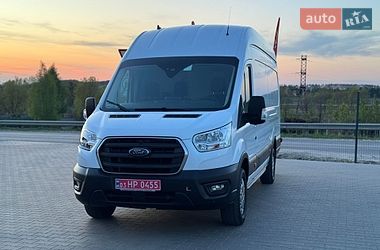 Вантажний фургон Ford Transit 2021 в Бучі